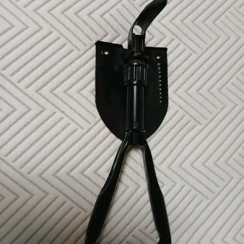 [BUNJANG] DIGI LOCA Portable Folding Shovel / (1970-80년대 골동품)휴대용3단  야전삽(DIGI LOCA 제품)