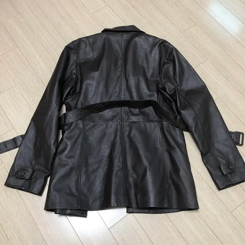 [BUNJANG] L Comme Ca Hidden Button Pigskin Leather Jacket with Belt - Vintage / L co mme ca ism 히든버튼 돼지가죽 자켓 벨트포함 일본빈티지