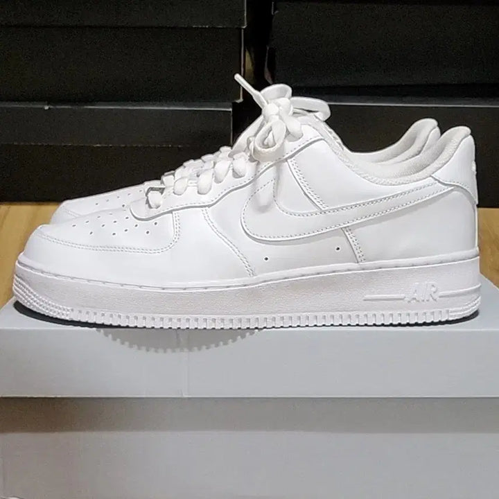 [BUNJANG] Nike Air Force 1 Low White Sneakers 280mm / 나이키 에어포스 280 로우 화이트