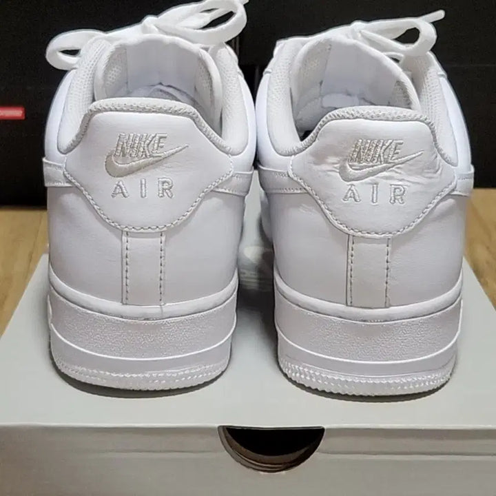 [BUNJANG] Nike Air Force 1 Low White Sneakers 280mm / 나이키 에어포스 280 로우 화이트