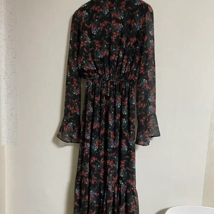 [BUNJANG] Black Ribbon Tie Long Dress / 블랙 리본타이 롱원피스 66