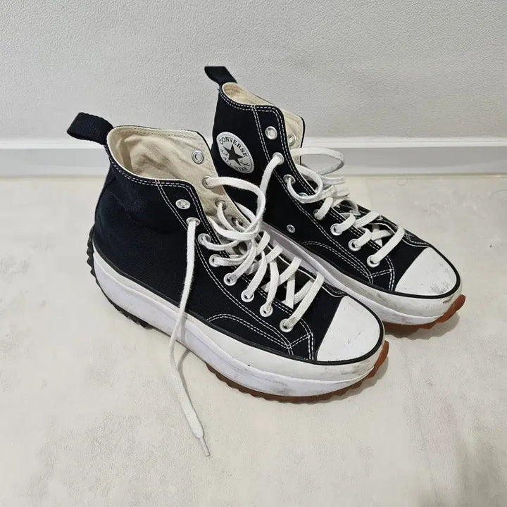 [SOLD OUT] 컨버스 런스타 하이크 블랙 하이탑 270