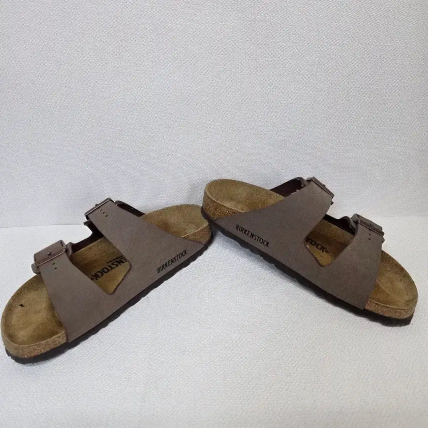 [SOLD OUT] 버켄스탁 아리조나 토프 샌들 225사이즈