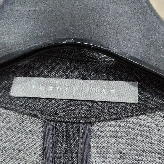 [BUNJANG] Theory Asymmetric Cardigan / theory띠어리 언발가디건38