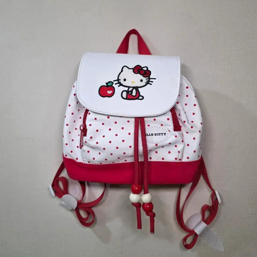 [SOLD OUT] 산리오 정품 헬로키티 미니 백팩 (새상품)