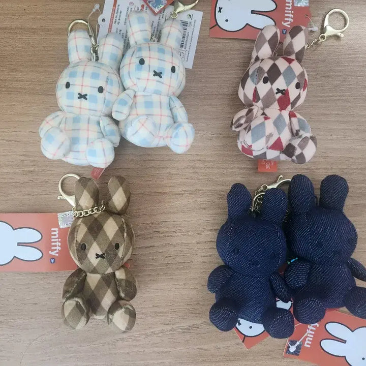 [BUNJANG] Miffy Doll Keyring (Navy, Rainbow) / (새제품) 미피 인형키링 (3종류)