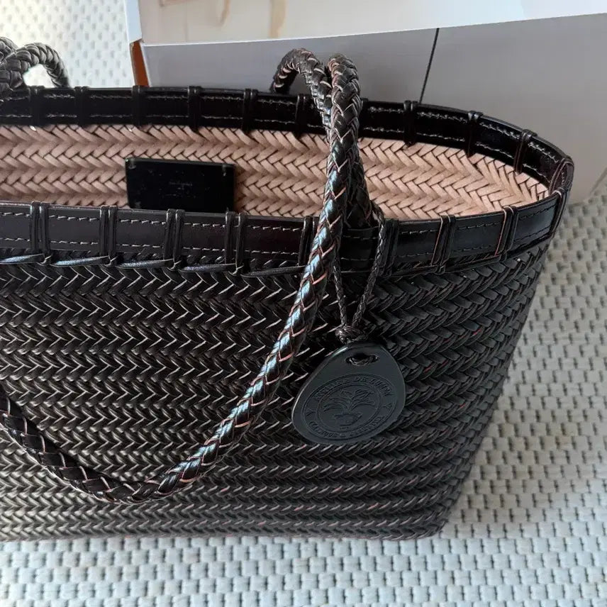 [SOLD OUT] 아뜰리에 드 루멘 트위그백 (DRIED BROWN)