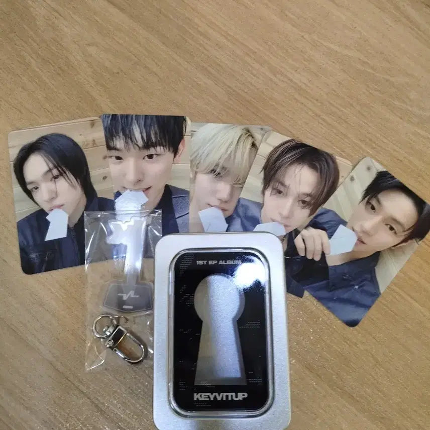 [BUNJANG] keyvitup SeNa Photocard Bundle Set / 키빗업 keyvitup 공방포카 키링 키트 양도 세나 쇼케이스 분철