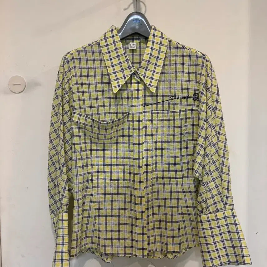 [BUNJANG] EGOIST Seam Detail Feminine Blouse / 에고이스트 절개 포인트 페미닌 블라우스