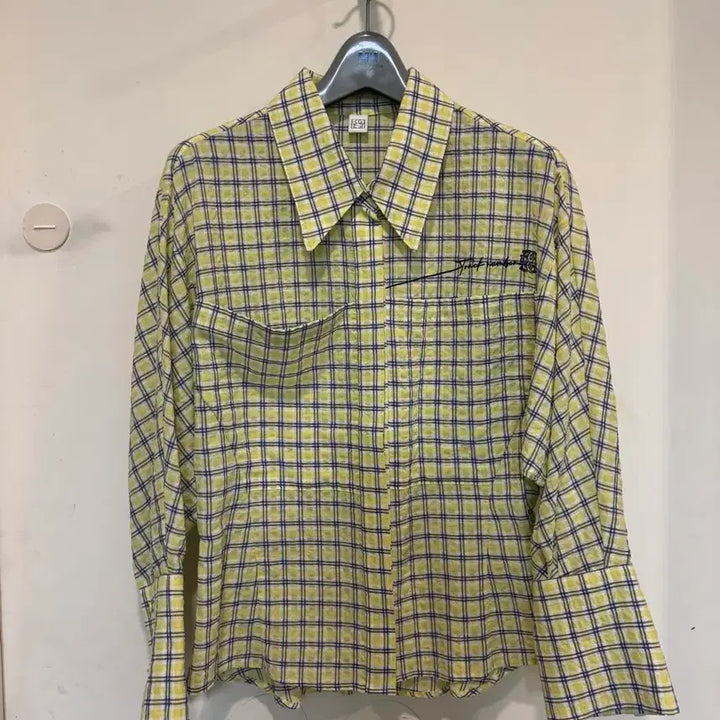 [BUNJANG] EGOIST Seam Detail Feminine Blouse / 에고이스트 절개 포인트 페미닌 블라우스