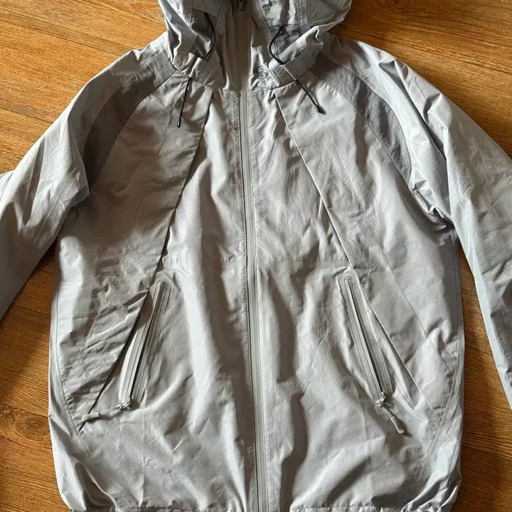 [BUNJANG] Sansan Gear Ice Gray Windbreaker Jacket / 산산기어 아이스그레이 바람막이 2