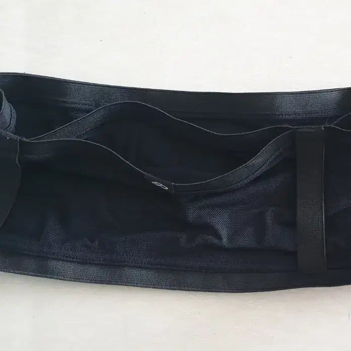 [BUNJANG] Black Running Belt / 블랙 러닝 벨트
