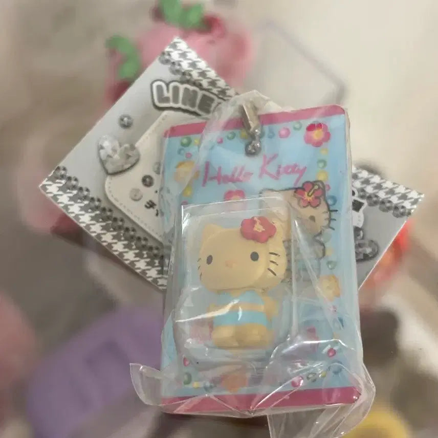[BUNJANG] Sanrio Hello Kitty Miniature Collection Tanning Kitty (Sealed) / 미개봉) 헬로키티 가챠 미니어쳐 컬렉션 태닝키티