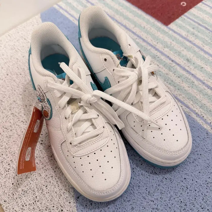 [BUNJANG] Nike Air Force Bugs Bunny Collaboration Sneakers / 나이키 에어포스 벅스버니 콜라보 230새상품