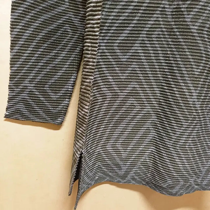 [BUNJANG] Pleated Long Top / 플리츠 롱 상의