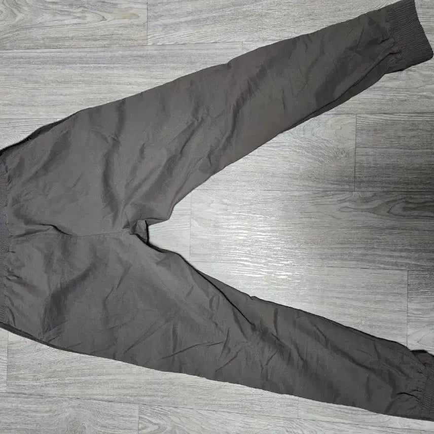 [BUNJANG] Nike AF1 Side Button Track Pants / 나이키 AF1 사이드 버튼 트랙 팬츠