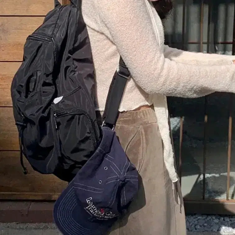 [BUNJANG] Unisex Backpack with Tumbler Pocket / 무료배송 가방 여행가방 백팩 텀블러가방 가방 새상품 남녀공용