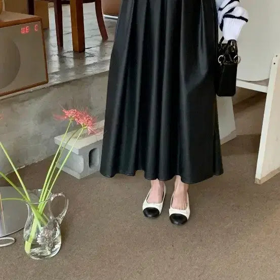 [BUNJANG] Vicinni Leather Pleated Long Skirt / 바이씨니 레더핀턱스커트(반값할인)