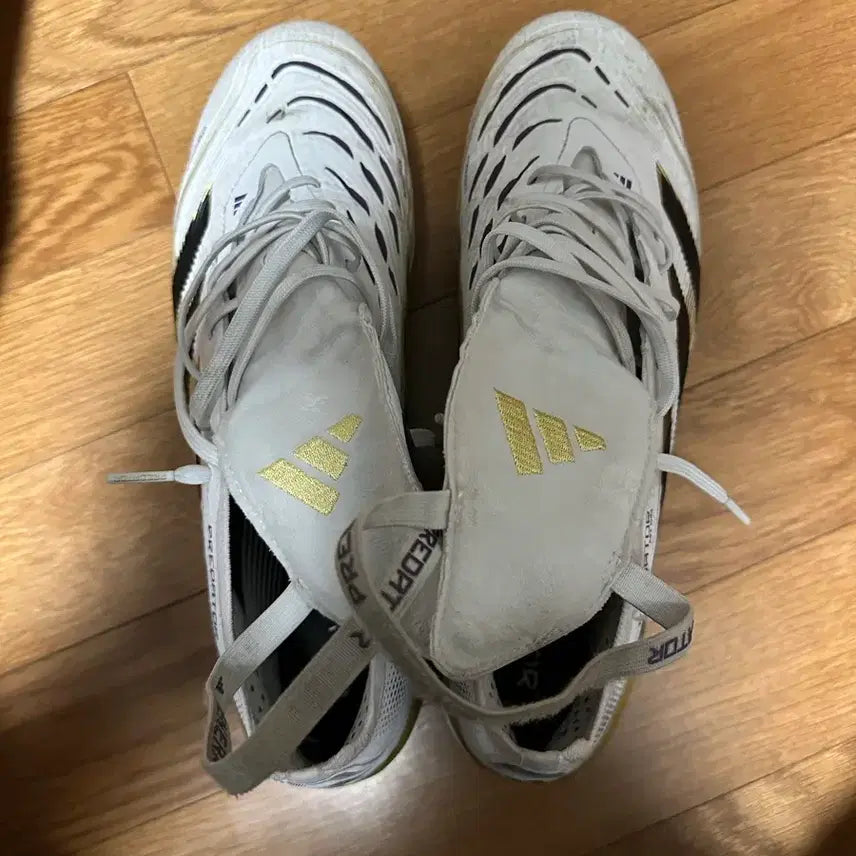 [SOLD OUT] 아디다스 프레데터 축구화 화이트 275