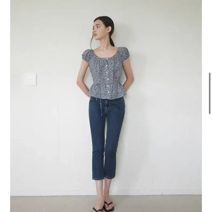 [SOLD OUT] Fyeo 포유온 카프리 팬츠 (미드블루) MM 사이즈