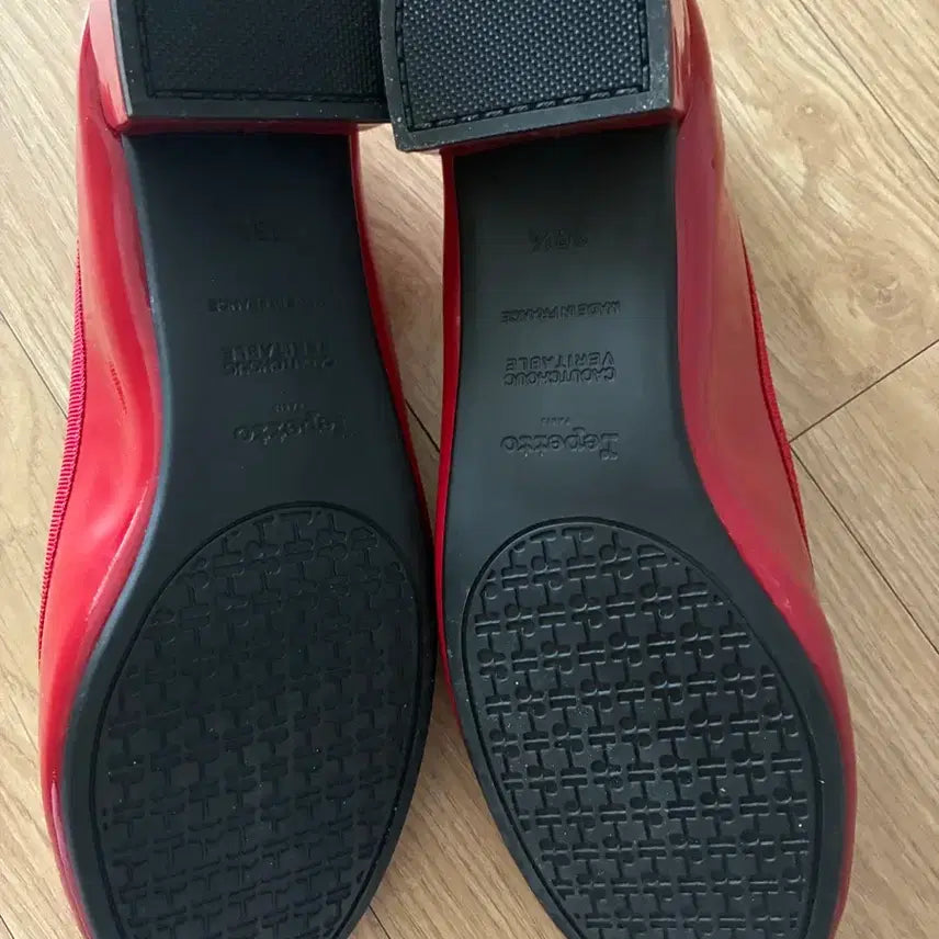 [SOLD OUT] 레페토 루 38.5