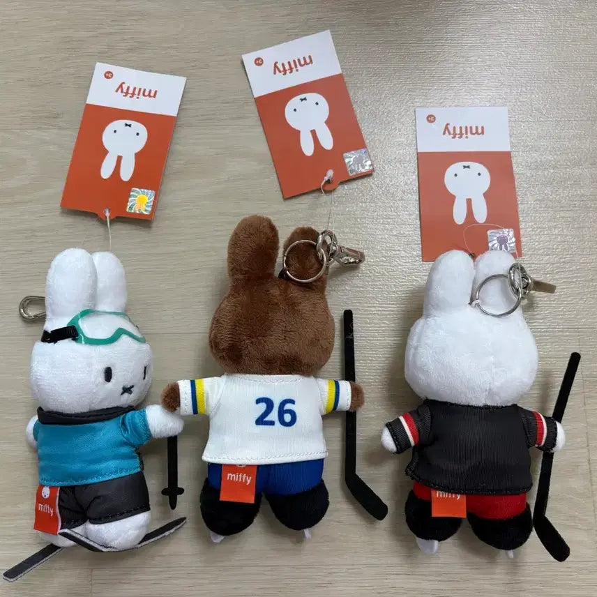 [BUNJANG] Miffy Winter Olympics Edition Keyring Bundle Set / 미피 동계올림픽 인형 키링 아이스하키, 스키 에디션 새상품