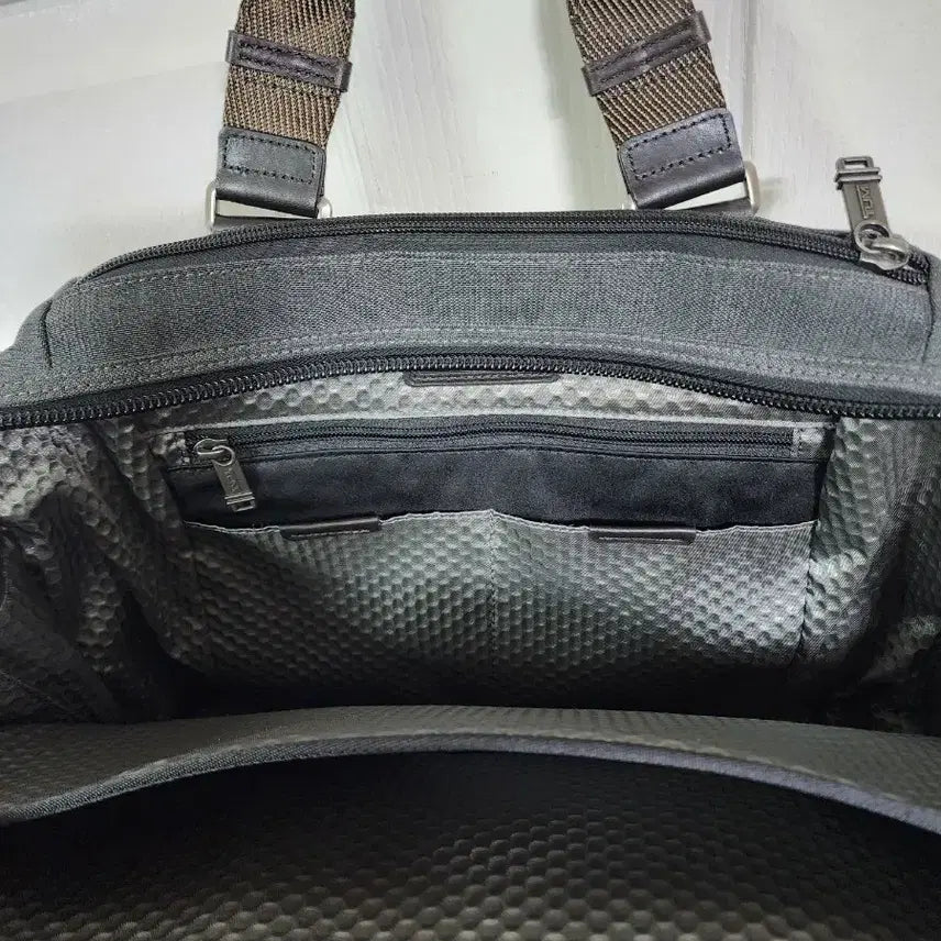 [BUNJANG] TUMI Alpha Bravo Slim Briefcase / 투미 알파브라보 슬림브리프