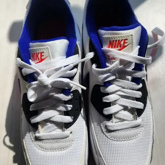 [BUNJANG] Nike Air Max 90 White/Blue Sneakers / 나이키 에어맥스 90 화이트/블루 운동화