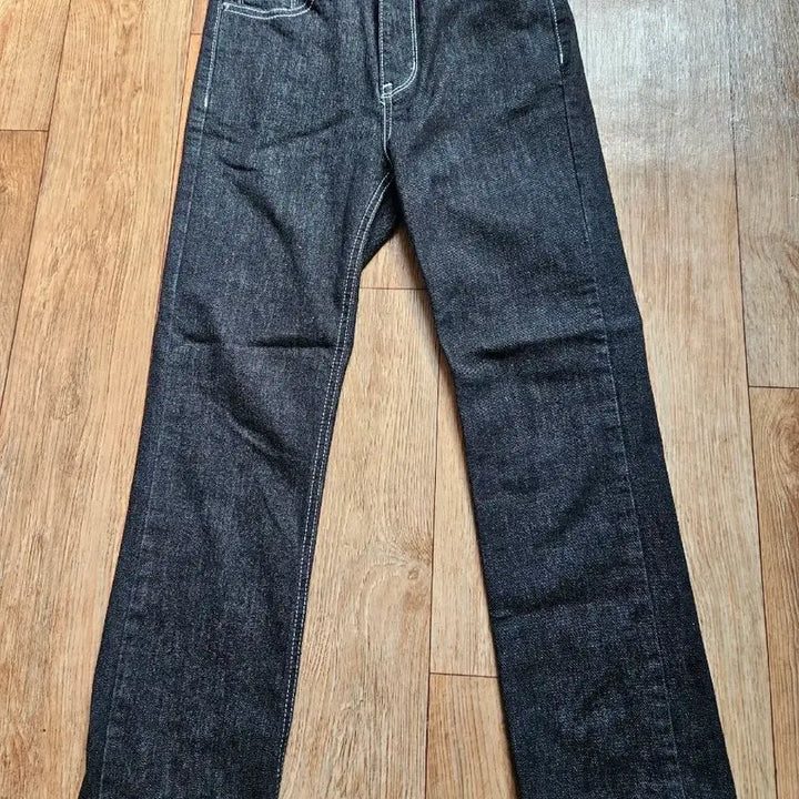 [BUNJANG] Black Straight-Fit Denim Pants (Size S) / 블랙 일자핏 데님 팬츠 S사이즈