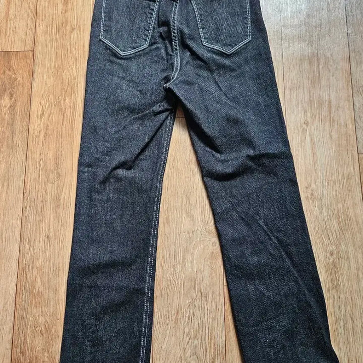 [BUNJANG] Black Straight-Fit Denim Pants (Size S) / 블랙 일자핏 데님 팬츠 S사이즈