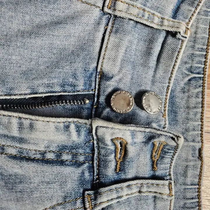 [BUNJANG] S-Size Light Blue Bootcut Jeans / S사이즈 연청 부츠컷 청바지