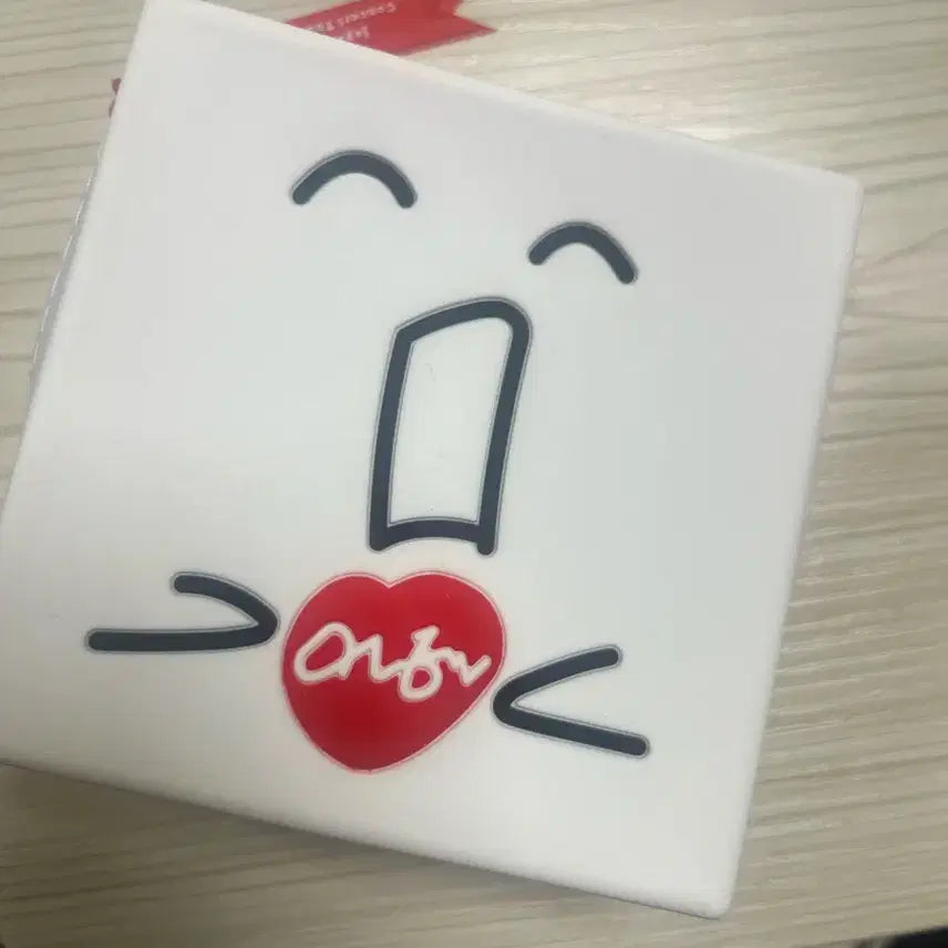 [BUNJANG] Onew Tofu Pouch / 온유가 그린 두부 파우치
