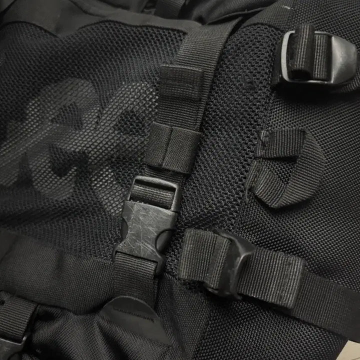 [BUNJANG] Lee Black Backpack / Lee 검정색 백팩 가방