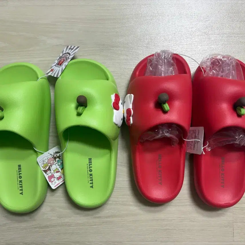 [BUNJANG] Sanrio Hello Kitty Apple Platform Slippers (Green/Red) / 산리오 그린,레드 헬로키티 애플 슬리퍼 통굽 새상품 240,250