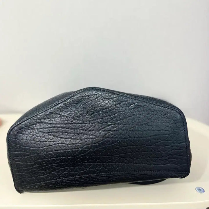[SOLD OUT] (무배)금강제화 브루노말리 소가죽 가방 크로스백