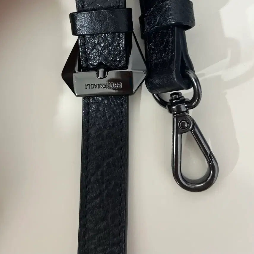 [SOLD OUT] (무배)금강제화 브루노말리 소가죽 가방 크로스백