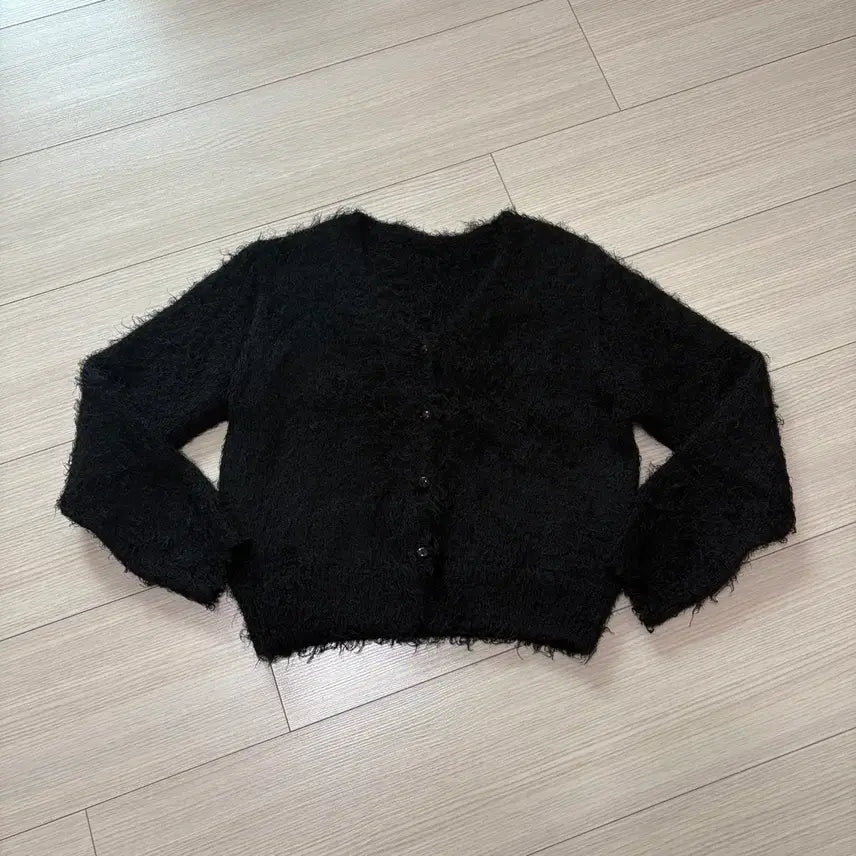 [BUNJANG] Anyone More Angora Knit Cardigan / (반택포가격) 에이블리 애니원모어 앙고라 니트 가디건