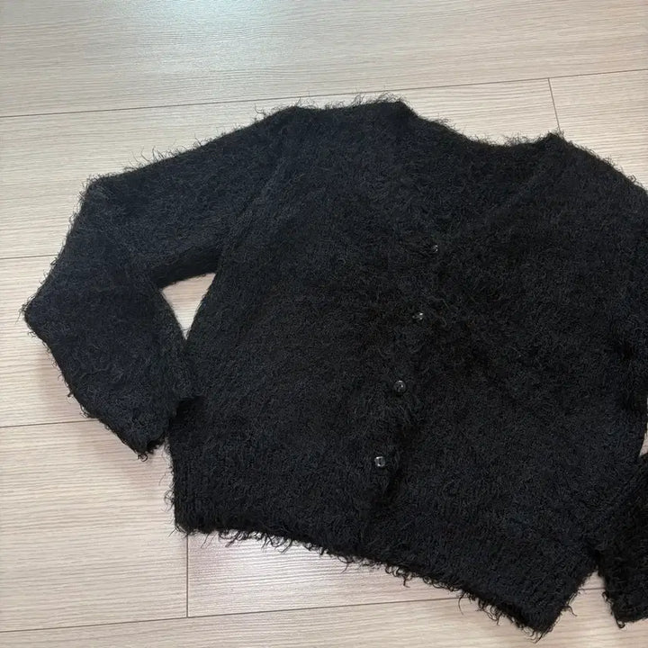 [BUNJANG] Anyone More Angora Knit Cardigan / (반택포가격) 에이블리 애니원모어 앙고라 니트 가디건
