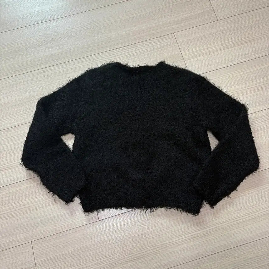[BUNJANG] Anyone More Angora Knit Cardigan / (반택포가격) 에이블리 애니원모어 앙고라 니트 가디건