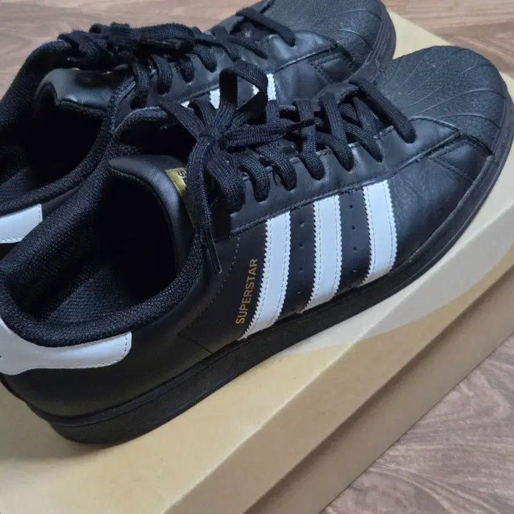 [BUNJANG] Adidas Superstar Core Black Sneakers / (택포/수수료X)아디다스 슈퍼스타 코어블랙