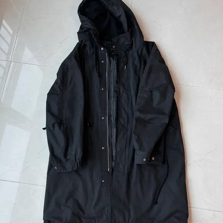 [BUNJANG] Kai-aakmann Black Nylon Long Hooded Jumper M / 카이아크만 블랙 나일론 롱 후드 점퍼 M