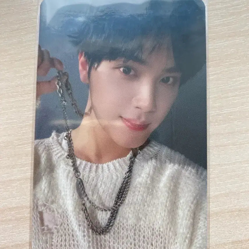 [BUNJANG] The Boyz Ju Haknyeon Be Awake Photocard / 더보이즈 주학년 be awake 포카