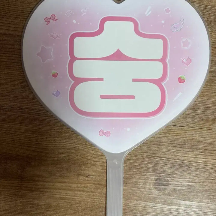 [BUNJANG] Hats to Hearts Aina Uchiwa Fan Pink / 하츠투하츠 에이나 우치와 하투하 노숭이 노유나 부채 핑크 BE님