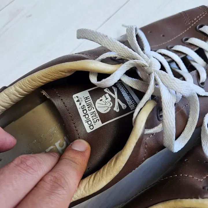 [BUNJANG] Adidas Neighborhood Stan Smith Sneakers / 아디다스 X 네이버후드 스탠스미스 285