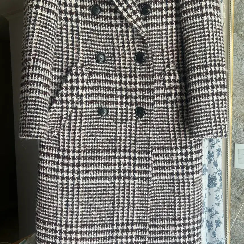 [BUNJANG] Moje Spie Wool Check Double-Breasted Coat / 모조에스핀 울 체크 코트