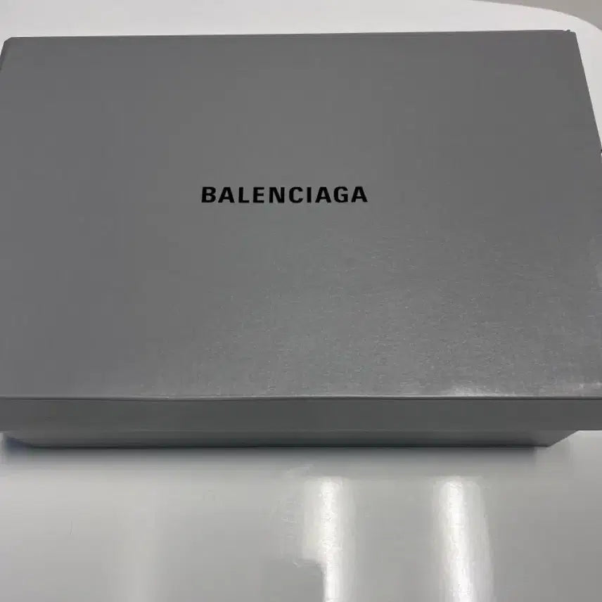 [BUNJANG] Balenciaga Paris High-Top Sneakers / 발렌시아가 파리 하이탑