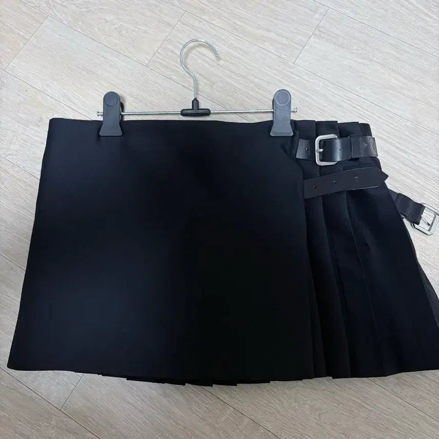 [BUNJANG] Freckle Wool Silk Mini Wrap Skirt / 프레클 울실크 미니 랩 스커트