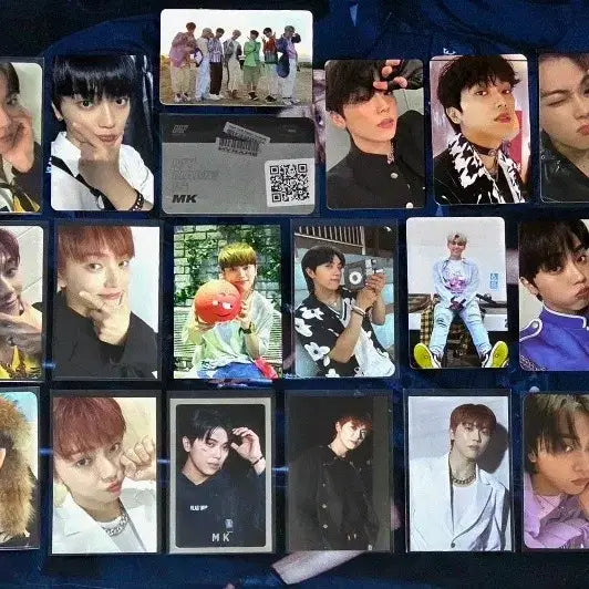[SOLD OUT] 온앤오프 민균 포카 트레카 31장 일괄