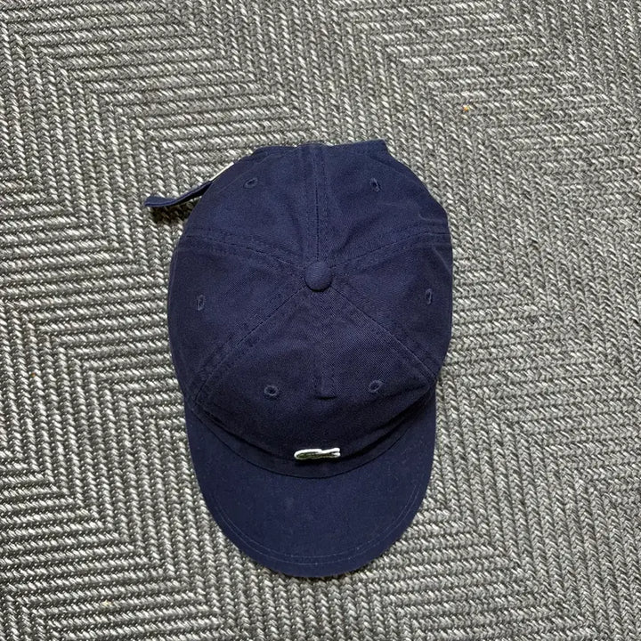 [SOLD OUT] 라코스테 네이비 볼캡 모자(OS)