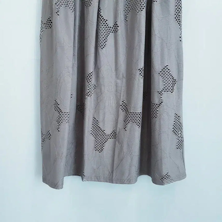[SOLD OUT] 빈티지 밴딩 펀칭 주름 스판 롱 스커트 여L Q394